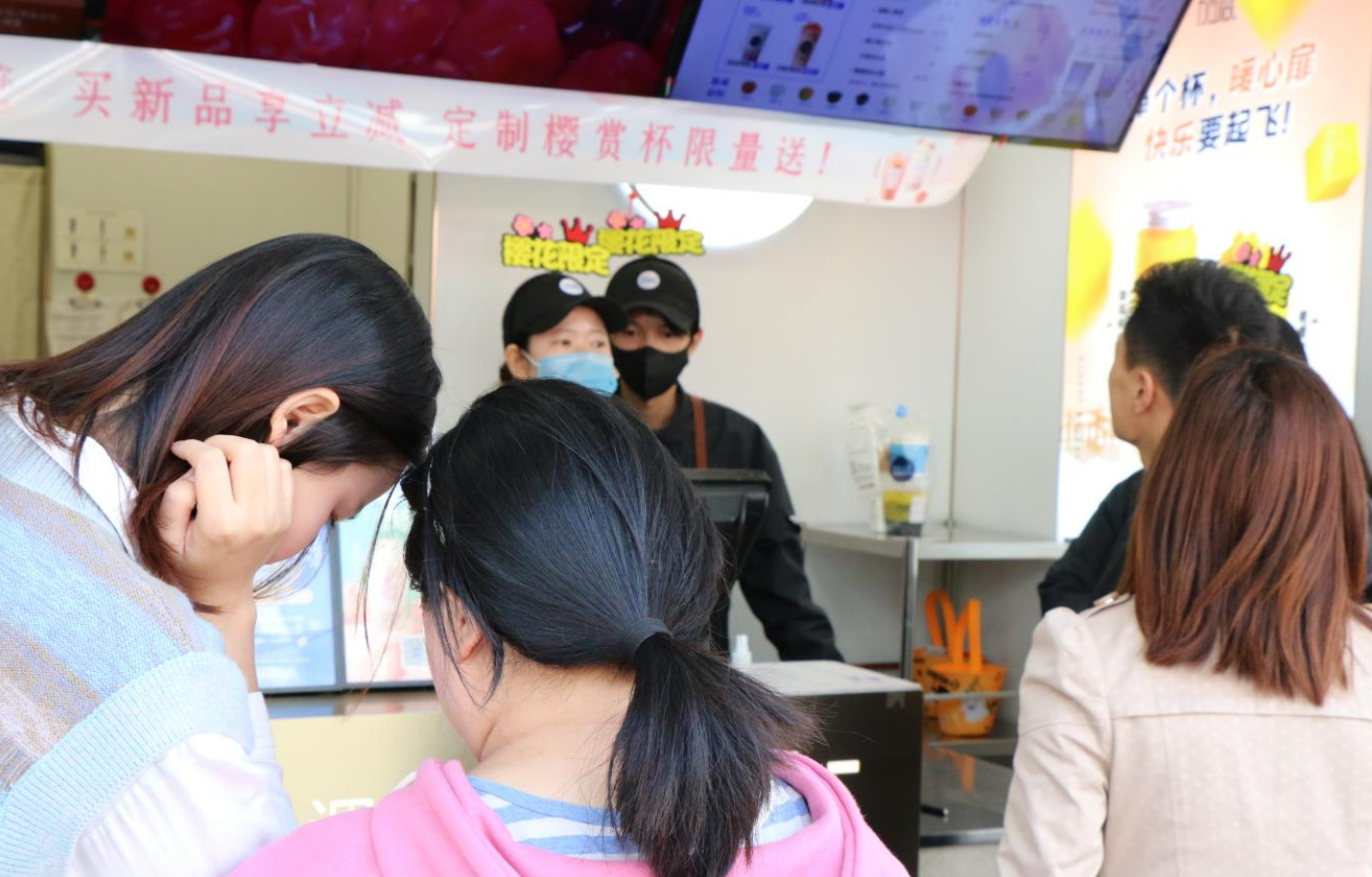 EVO真人茶饮：奶茶加盟市场火热，为什么有些人却无法加入